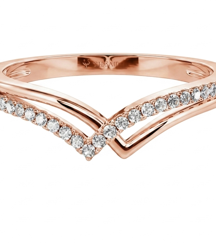 Aira Chevron Ring
