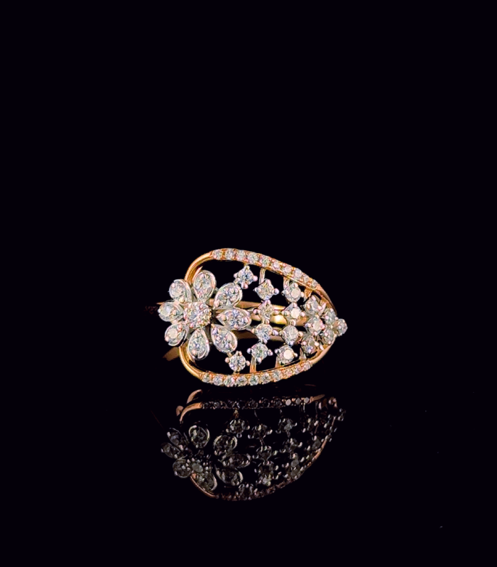 Aurora Petal Frame Ring